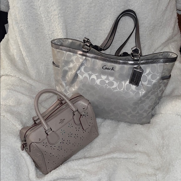 Coach Purse Bundle - Picture 1 of 13